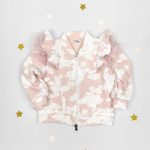 uebergangsjacke fruehling sommer pastel puder rosa mit rueschen jacke maedchen sendoro shop lollipop jaknica 1-2
