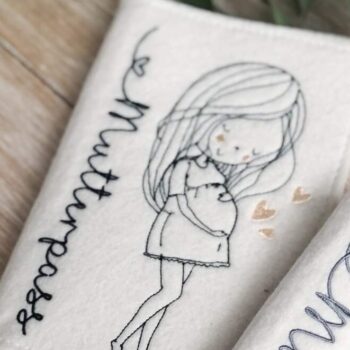 Mutterpasshülle „Kugelmami“hülle glitzer filz beige mini spatz sendoro shop
