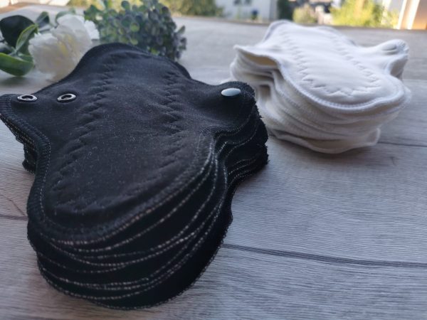 stoffbinde-baumwolle sendoro-shop-handmade-weiß-slipeinlage 20 cm-fabrics-brusan-design ausfluss wachbar