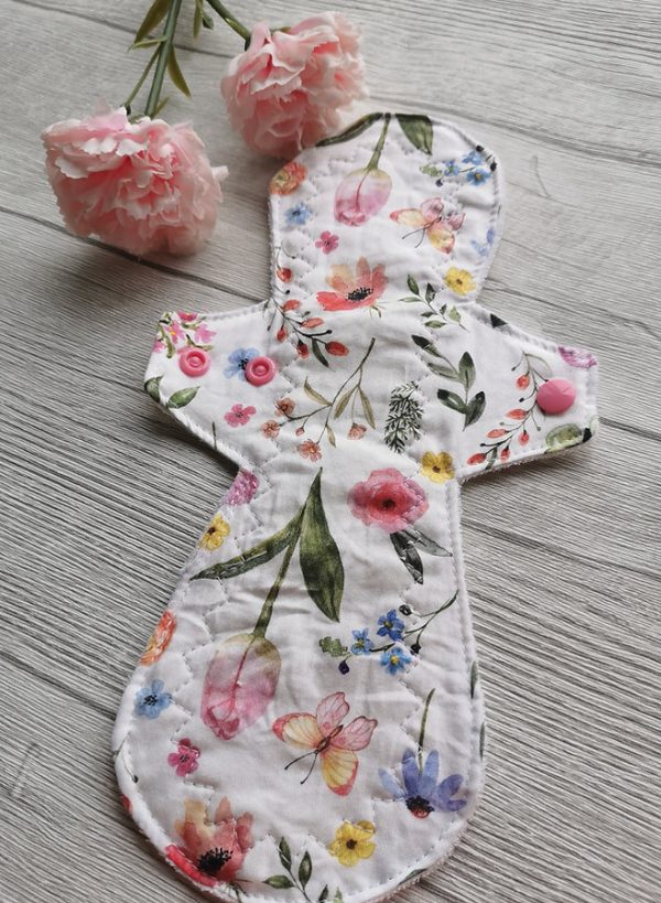wochenbett set postpartum damenbinden-menstruation-geschenk-clothpad-periode-bunt-handmade-sendoro-shop-brusan-kk-fabrics roses 28