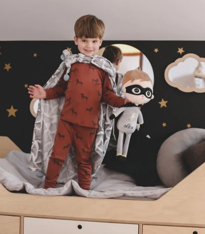 stoffpuppe mit namen hero held superboy astronaut geschenk baby personalisiert hellblau hase ohren sendoro shop babyboom metoo handmade geburtsgeschenk